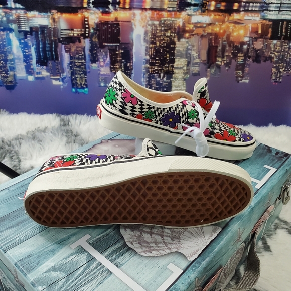 Vans authentic printed floral flowers 💐 😍 - Picture 4 of 13